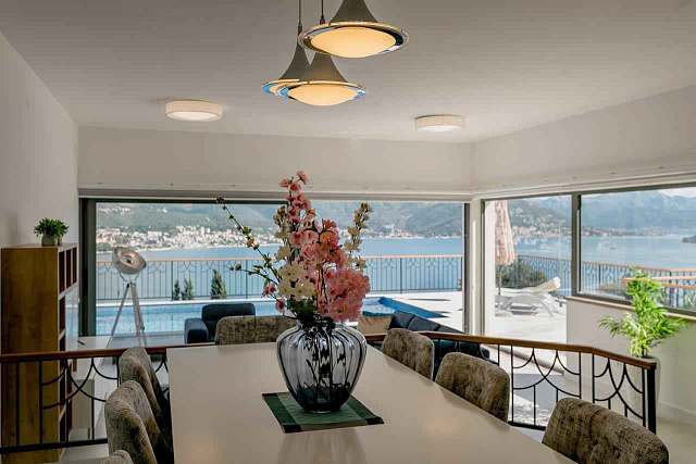 For sale luxury villa in Herceg Novi with a panoramic sea view  